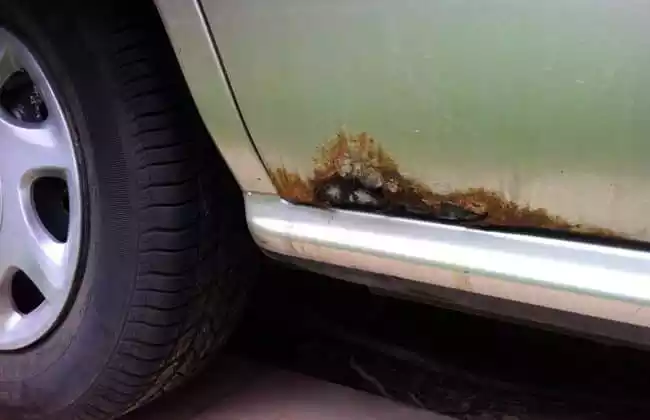 Vehículo con pintura automotriz restaurada por Taller Exclusivos